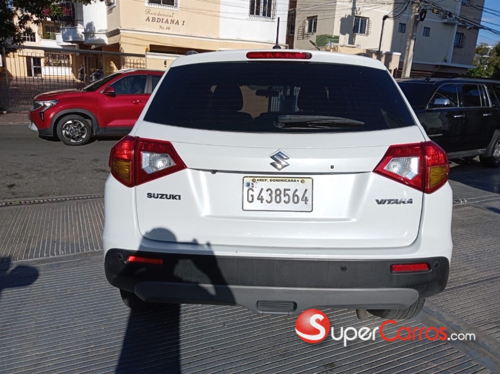 2018 Suzuki Vitara — foto 5 / 10