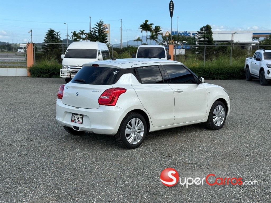 2020 Suzuki Swift — foto 3 / 12