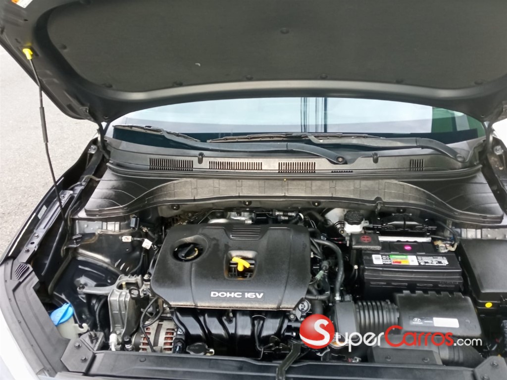 2020 Hyundai KONA — foto 11 / 12