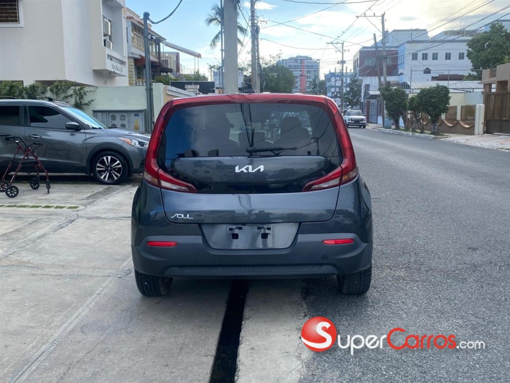 2022 Kia Soul LX — foto 5 / 12