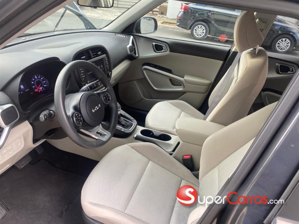 2022 Kia Soul LX — foto 7 / 12