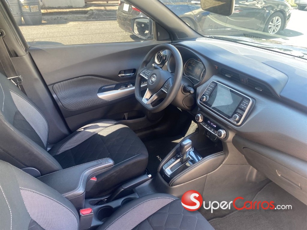 2020 Nissan Kicks SV — foto 7 / 12