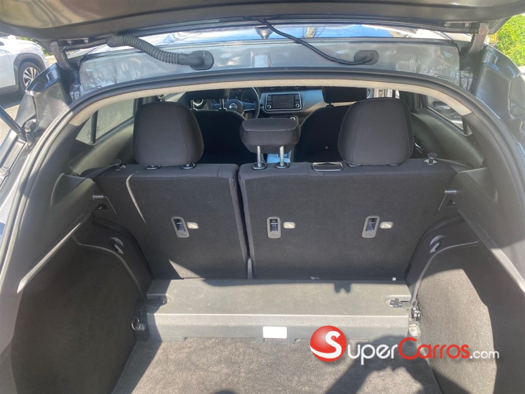 2020 Nissan Kicks SV — foto 10 / 12