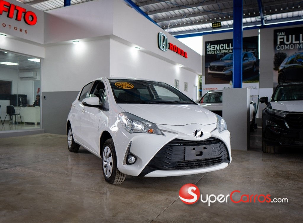 2020 Toyota VITZ — foto 9 / 9