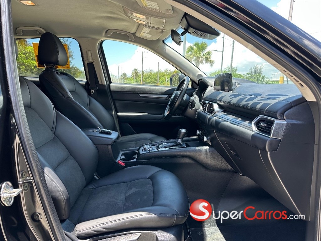 2021 Mazda CX-5 Touring — foto 8 / 12