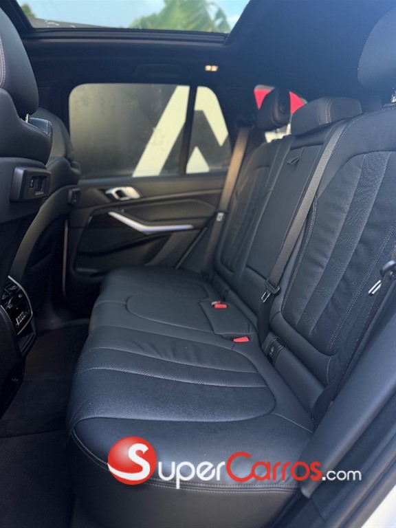 2020 BMW X 5 SDRIVE 40i — foto 8 / 12