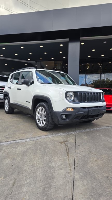 2022 Jeep Renegade Sport — foto 3 / 12