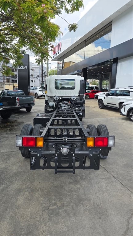 2026 Isuzu FRR 21 Pie — foto 5 / 12