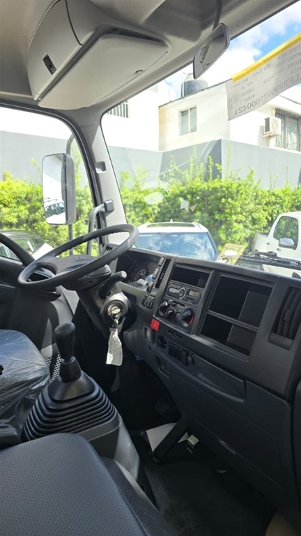 2026 Isuzu FRR 21 Pie — foto 8 / 12