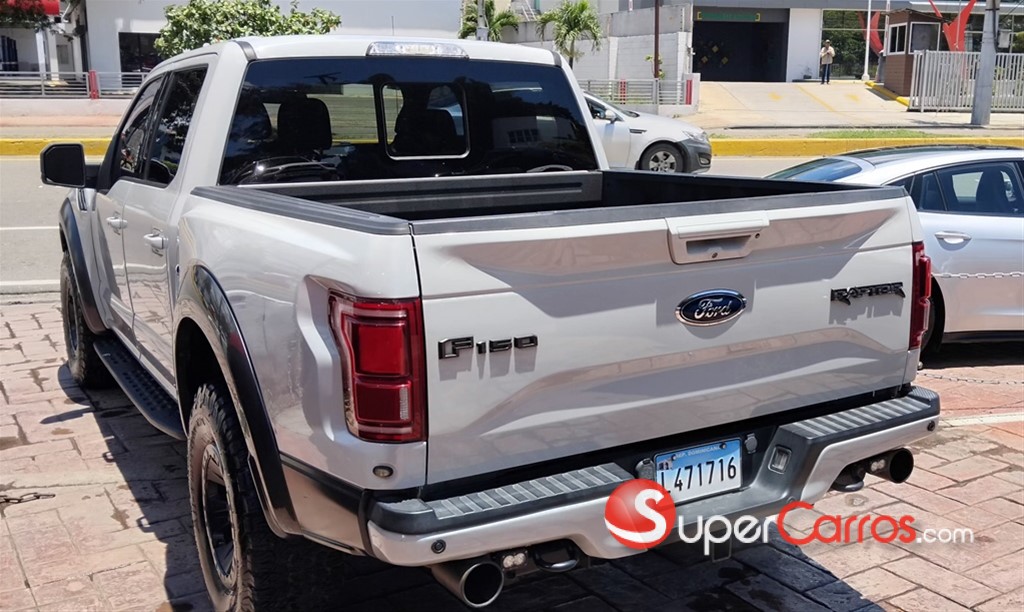 2017 Ford F 150 Raptor — foto 4 / 7