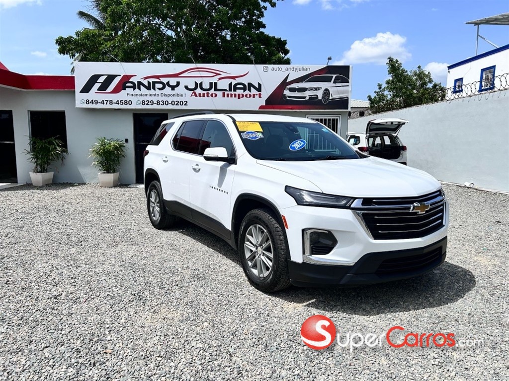 2023 Chevrolet Traverse LT