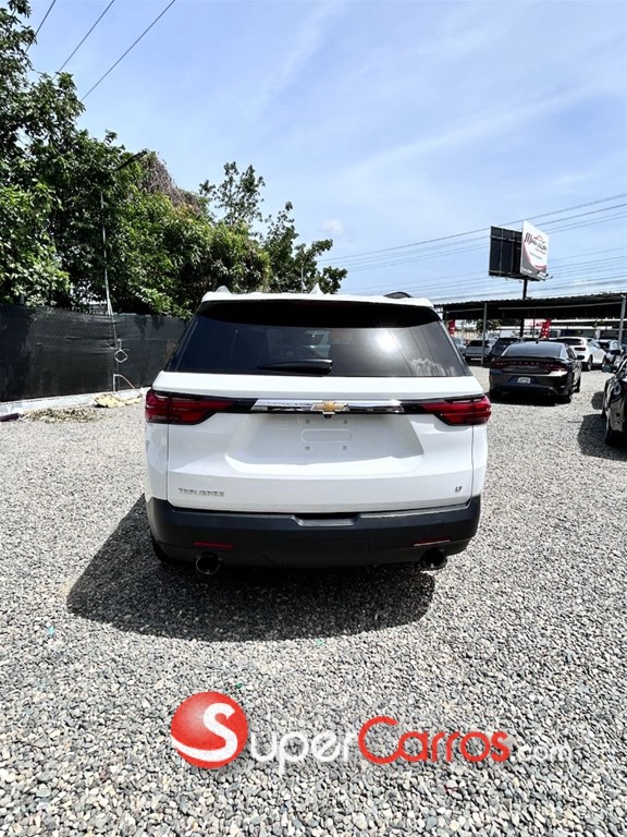 2023 Chevrolet Traverse LT — foto 4 / 12