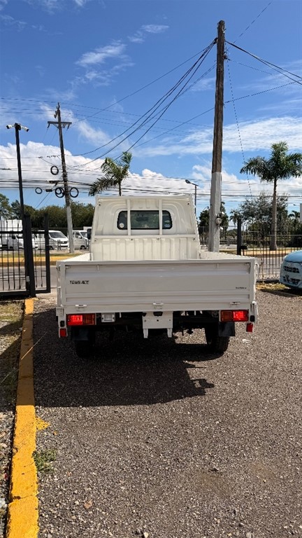 2019 Toyota Town-Ace — foto 6 / 7