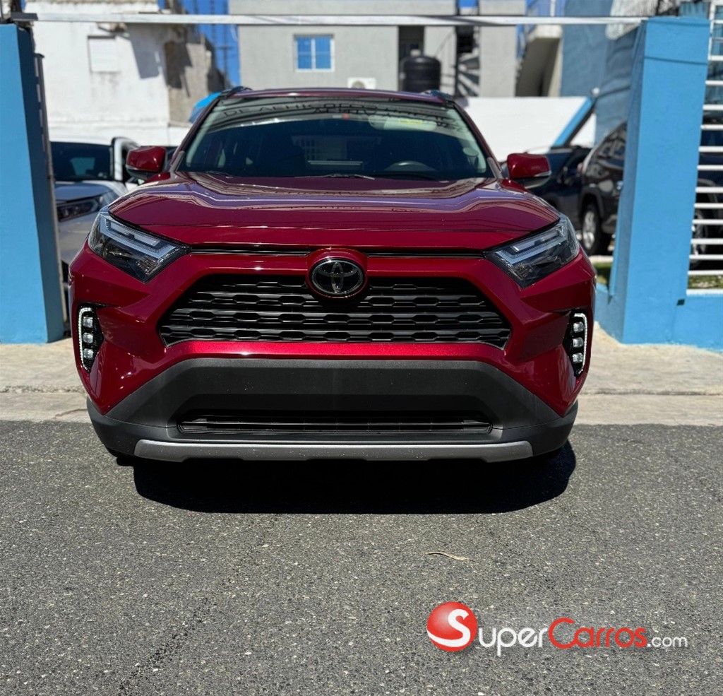 2022 Toyota RAV4 XLE Premium — foto 2 / 7