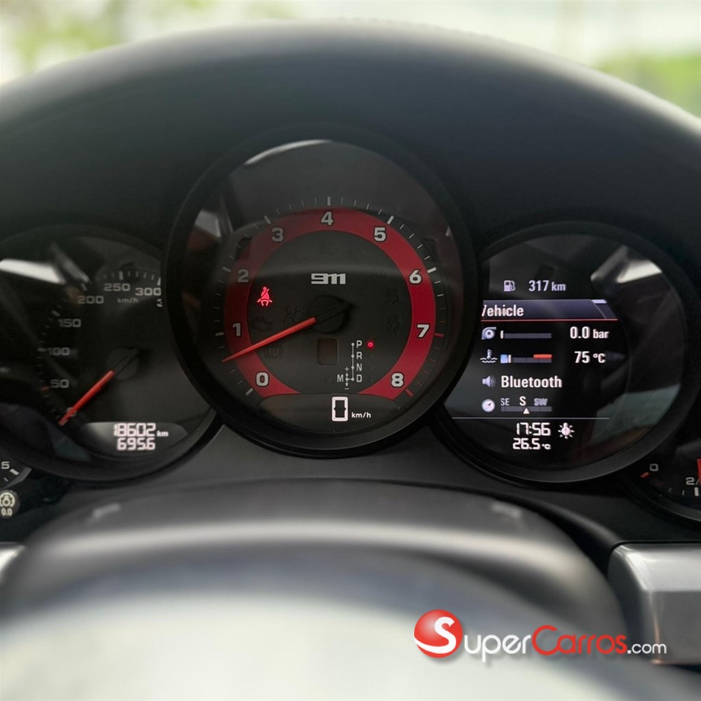 2017 Porsche 911 Carrera S — foto 10 / 12
