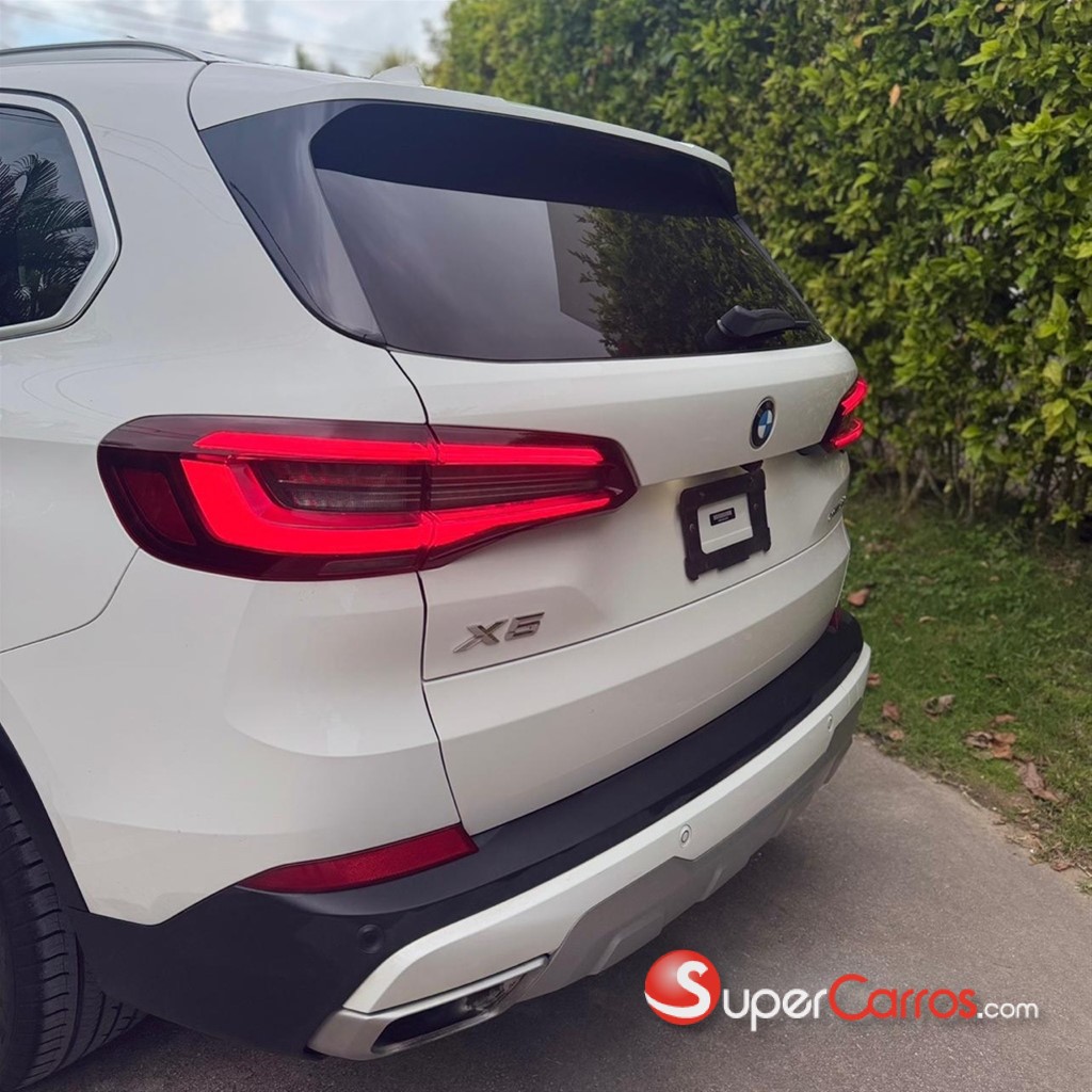 2020 BMW X 5 XDRIVE 40i — foto 5 / 12