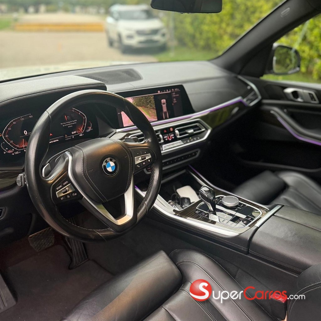 2020 BMW X 5 XDRIVE 40i — foto 7 / 12