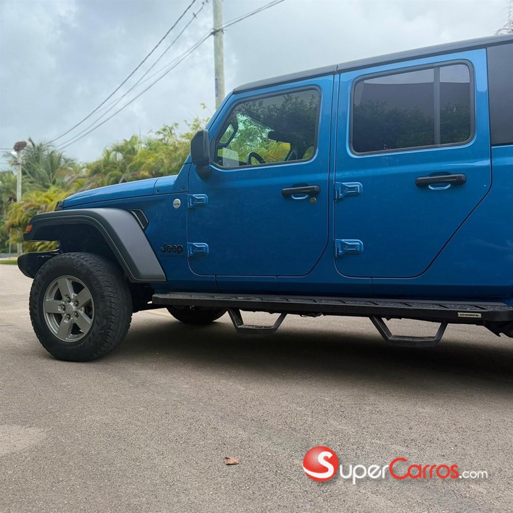 2020 Jeep Gladiator Sport — foto 5 / 11