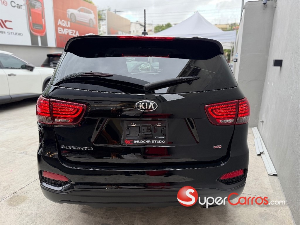 2020 Kia Sorento LX — foto 5 / 12