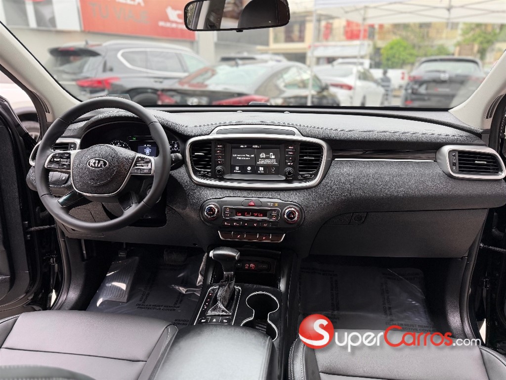 2020 Kia Sorento LX — foto 7 / 12