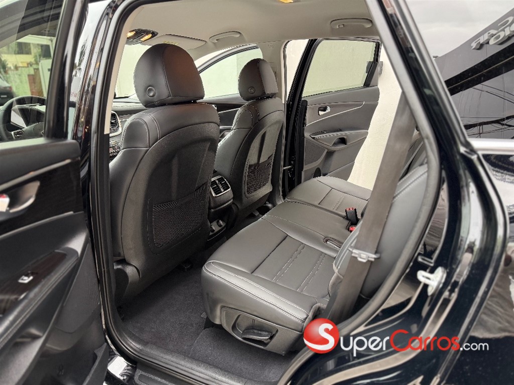 2020 Kia Sorento LX — foto 10 / 12
