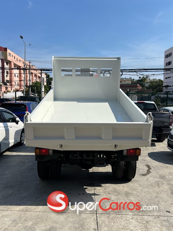 2027 Isuzu Volteo — foto 6 / 9