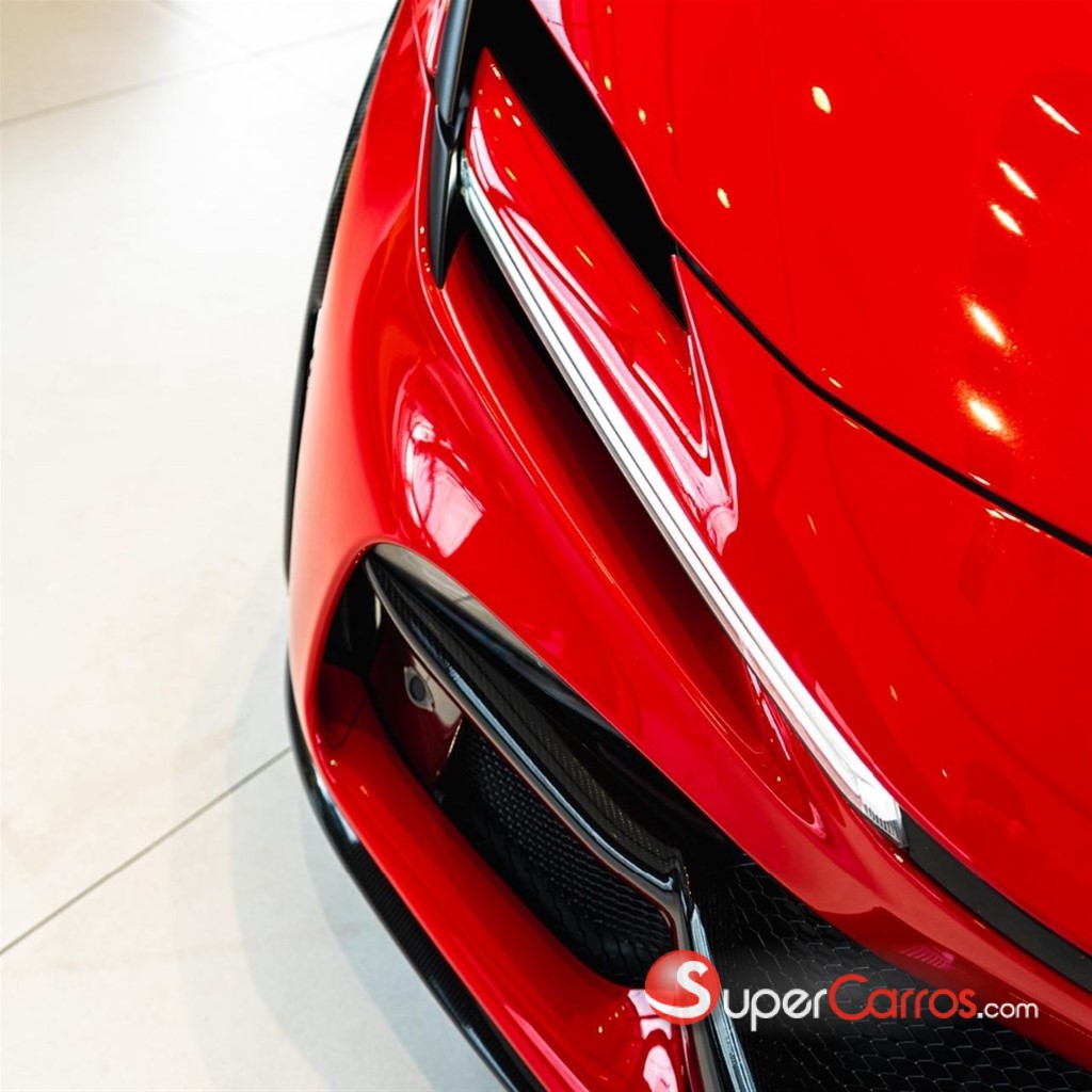 2024 Ferrari Purosangue — foto 3 / 12
