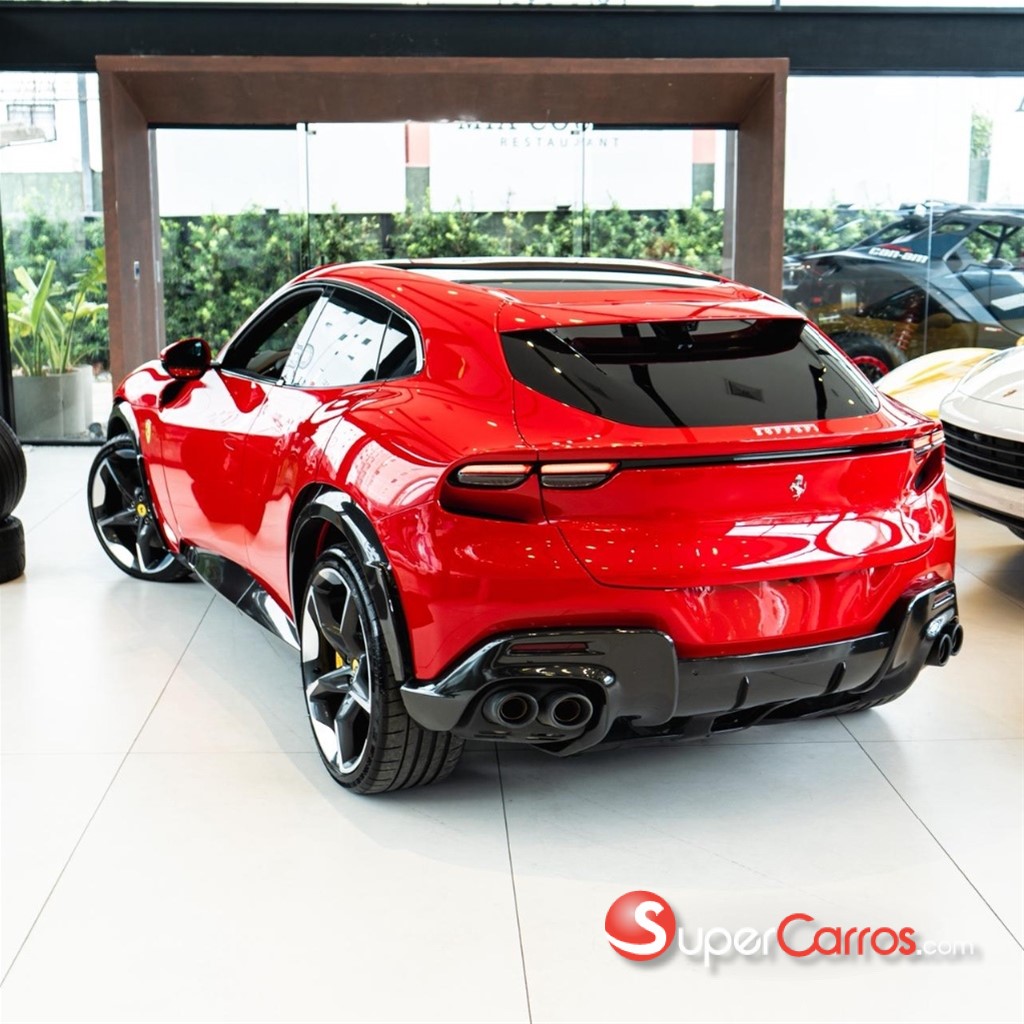 2024 Ferrari Purosangue — foto 6 / 12