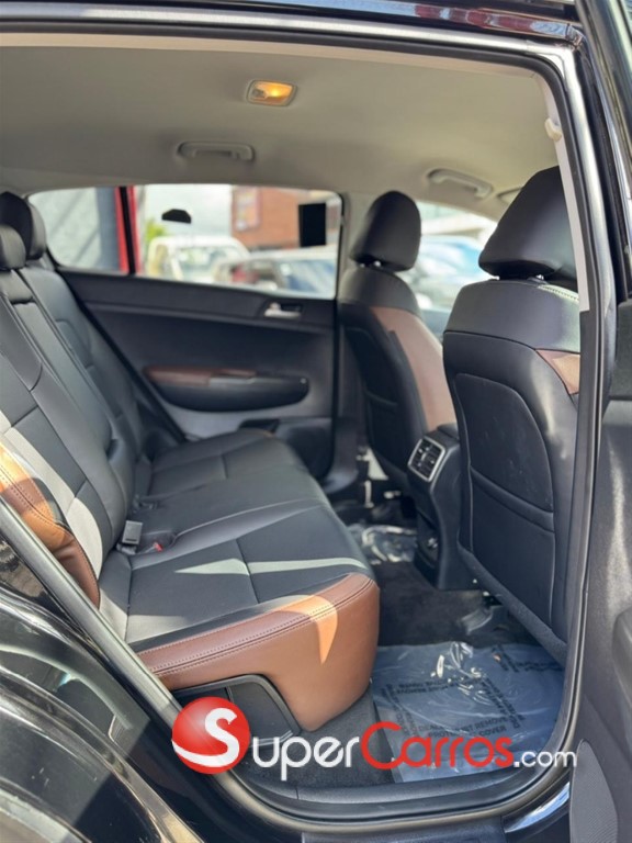 2020 Kia Sportage LX — foto 7 / 10