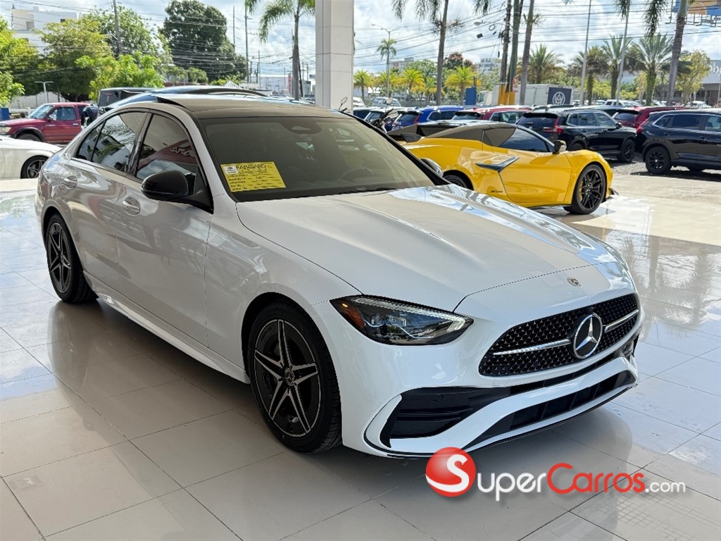 2023 Mercedes-Benz Clase C 300 AMG 4Matic — foto 3 / 11
