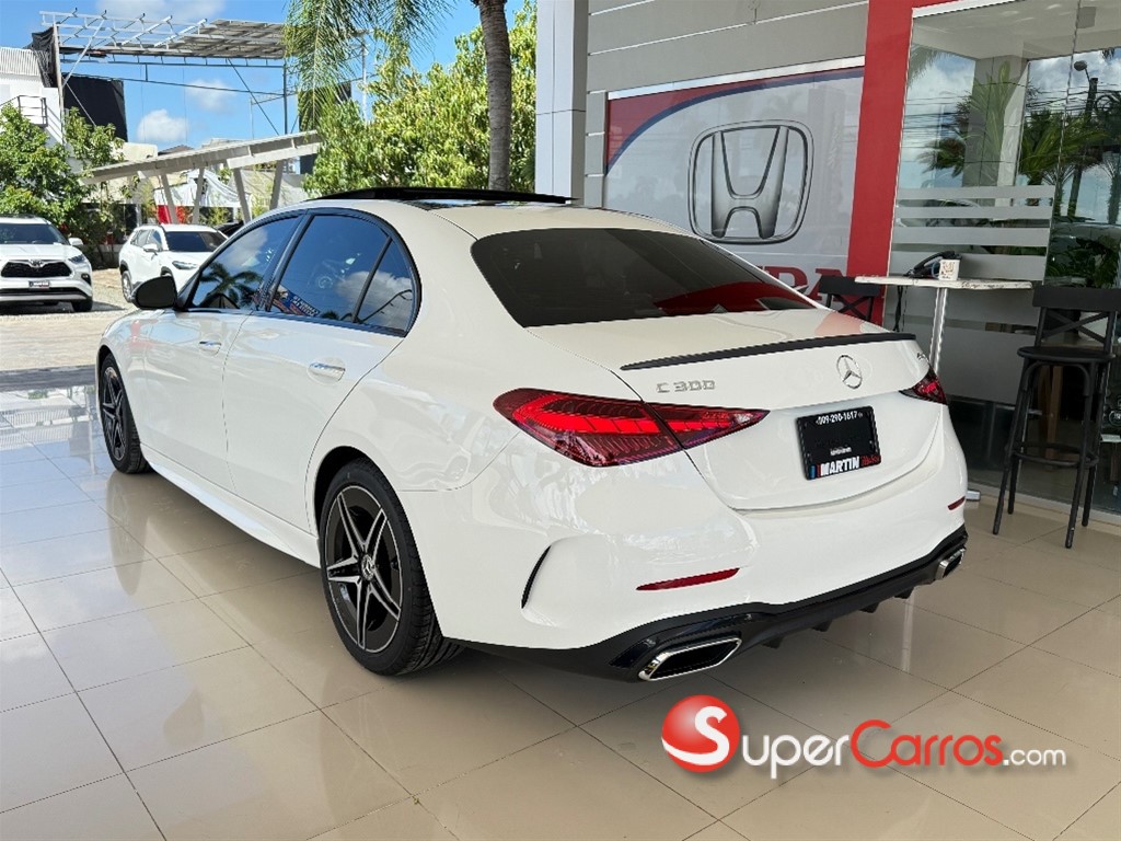 2023 Mercedes-Benz Clase C 300 AMG 4Matic — foto 4 / 11