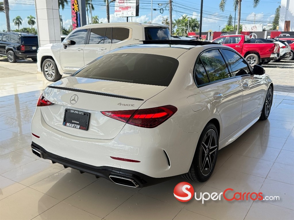 2023 Mercedes-Benz Clase C 300 AMG 4Matic — foto 6 / 11