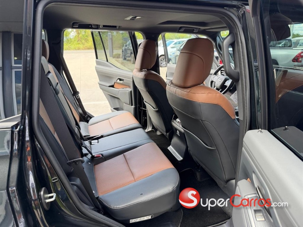 2026 Lexus GX 550 Premium — foto 5 / 6