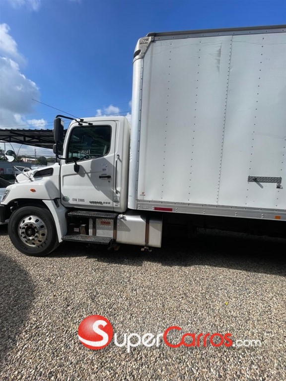 2020 Hino 338 — foto 4 / 8