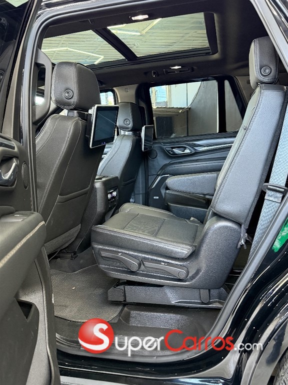 2021 GMC Yukon Denali — foto 2 / 11