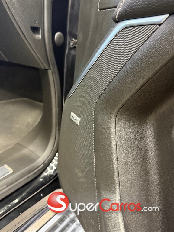 2021 GMC Yukon Denali — foto 6 / 11