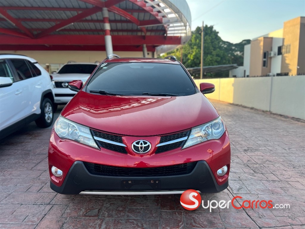 2015 Toyota RAV4 XLE — foto 2 / 11