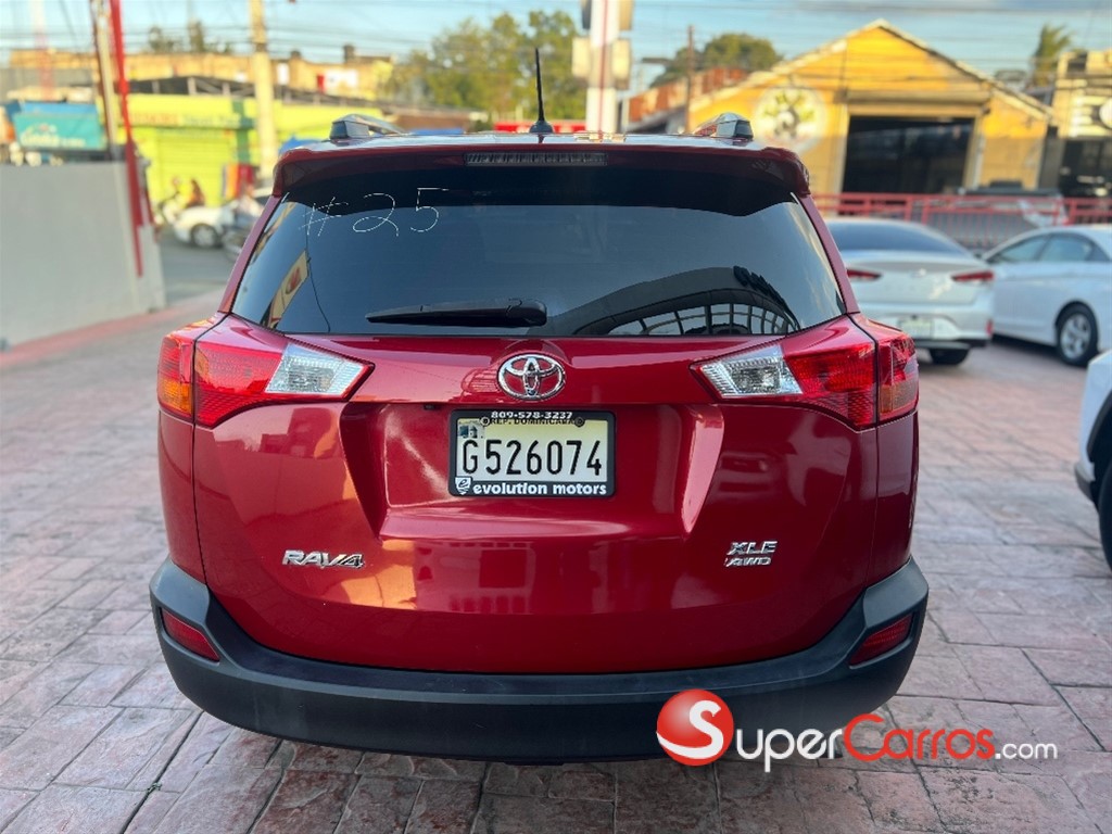 2015 Toyota RAV4 XLE — foto 5 / 11