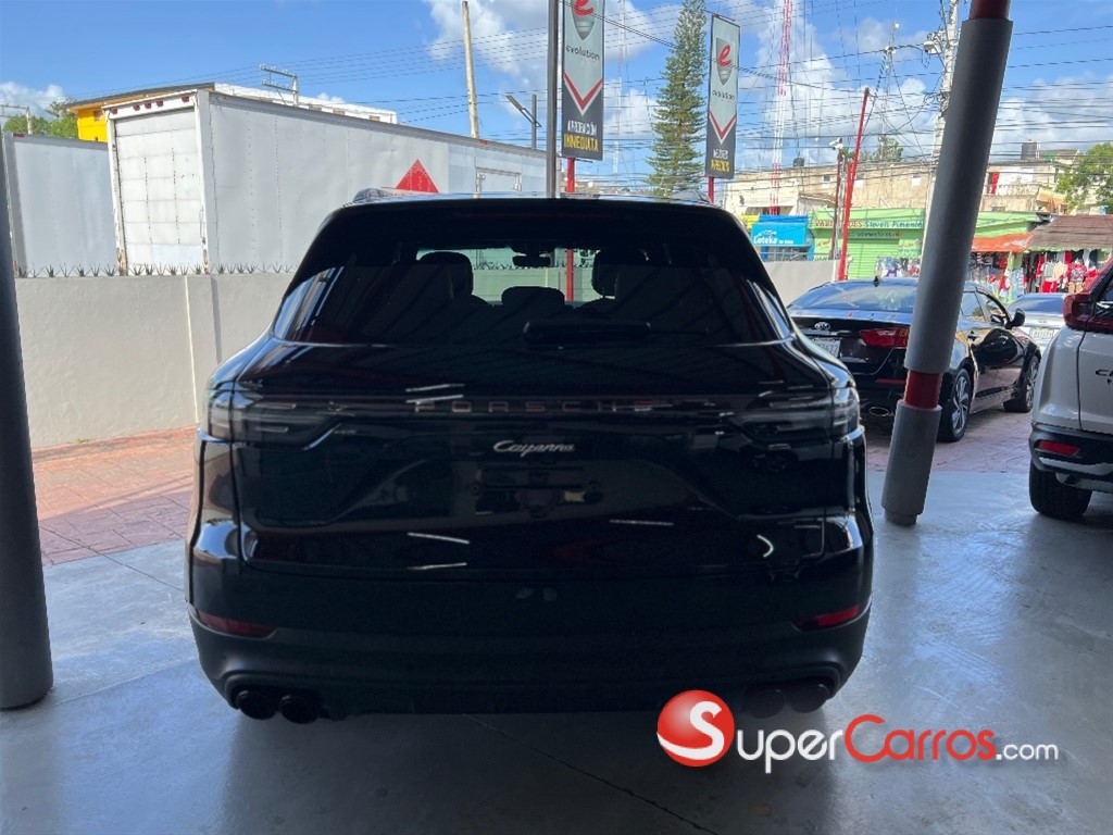 2019 Porsche Cayenne — foto 9 / 11