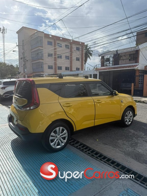 2020 Kia Soul LX — foto 4 / 9