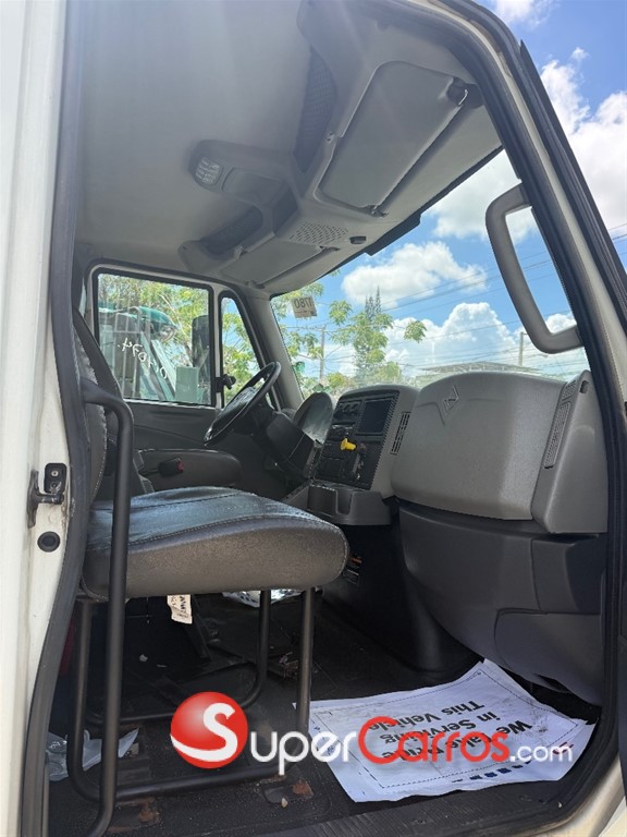 2017 International 4300 — foto 10 / 12