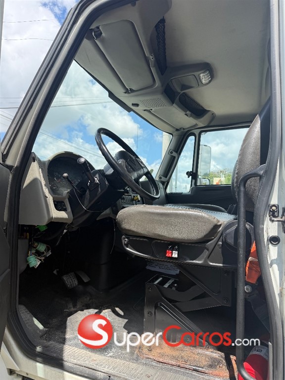 2017 International 4300 — foto 11 / 12