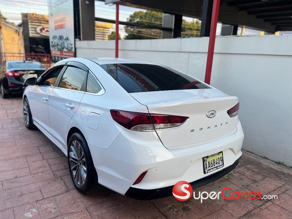 2018 Hyundai Sonata New Rise — foto 8 / 11