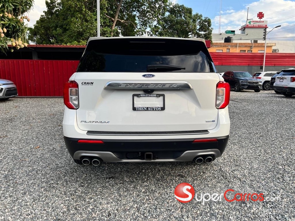 2020 Ford Explorer Platinum — foto 5 / 12