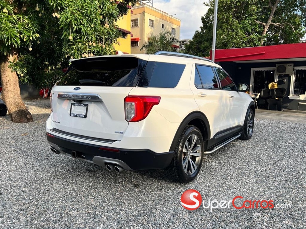 2020 Ford Explorer Platinum — foto 6 / 12