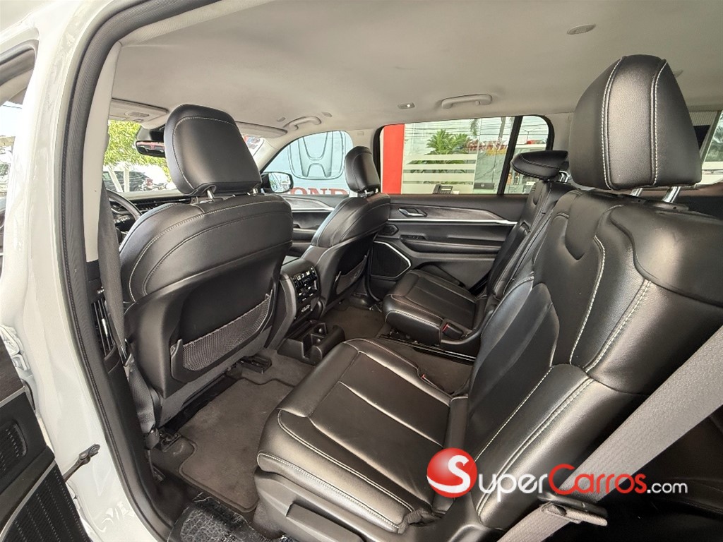 2021 Jeep Grand Cherokee Limited 4x4 — foto 9 / 12