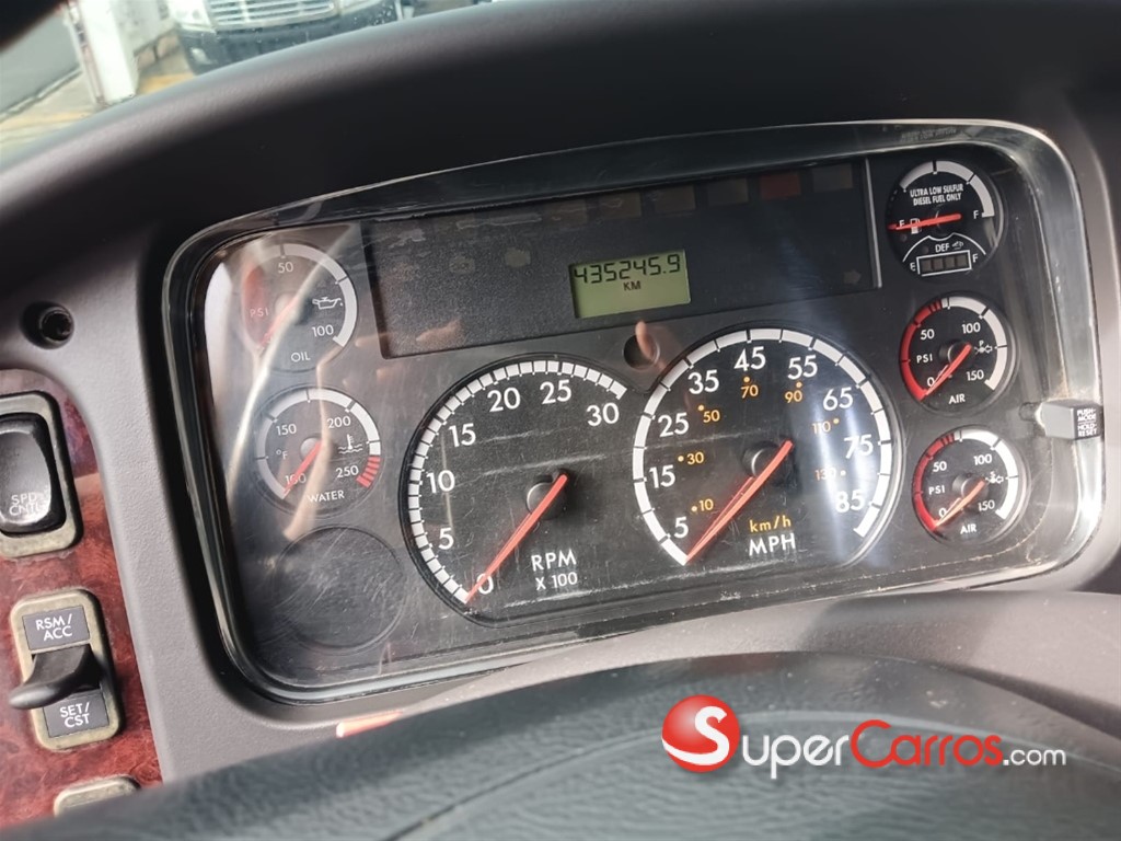 2014 Freightliner M2-106 — foto 3 / 11