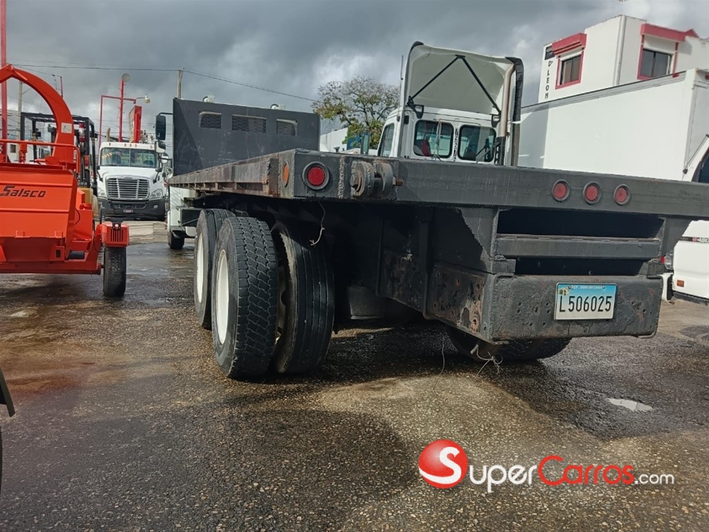 2014 Freightliner M2-106 — foto 5 / 11