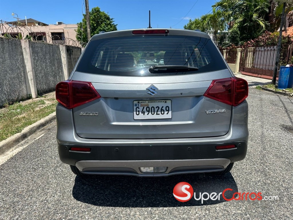 2020 Suzuki Vitara — foto 7 / 12