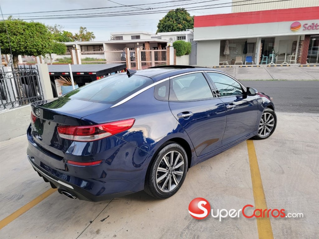 2019 Kia Optima — foto 4 / 9